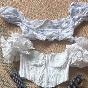 BUNDLE 2 PREMIUM brands, ruffled crop tops size small